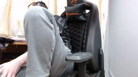 Snapshot of iliaskrisloveee chatting on 11-06-25, 01:34 lord online show from 11-06-25, 01:34