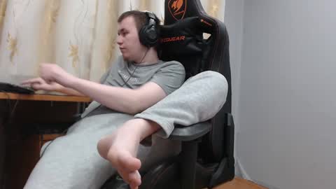 Snapshot of iliaskrisloveee chatting on 11-24-25, 03:12 lord online show from 11-24-25, 03:12