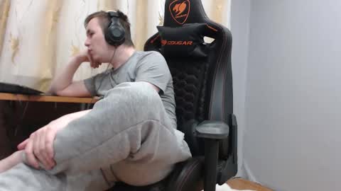 Snapshot of iliaskrisloveee chatting on 11-26-25, 03:29 lord online show from 11-26-25, 03:29