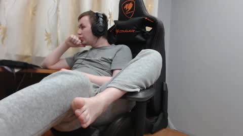 Snapshot of iliaskrisloveee chatting on 11-29-25, 01:19 lord online show from 11-29-25, 01:19