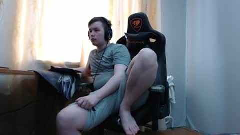 Snapshot of iliaskrisloveee chatting on 06-16-26, 02:58 lord online show from 06-16-26, 02:58