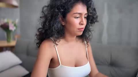 Snapshot of illaroom chatting on 11-09-25, 06:39 Kloe online show from 11-09-25, 06:39