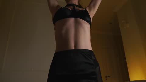 illona_harriss online show from 10-23-25, 04:28