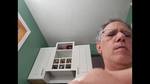 Snapshot of illshowmine1 chatting on 10-28-25, 04:53 illshowmine1 online show from 10-28-25, 04:53