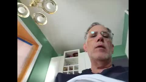 Snapshot of illshowmine1 chatting on 12-18-25, 06:14 illshowmine1 online show from 12-18-25, 06:14