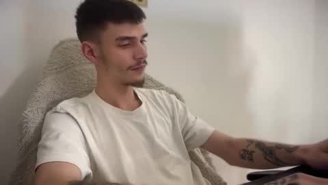 Snapshot of illusions888 chatting on 12-01-25, 02:55 D-Illusion online show from 12-01-25, 02:55