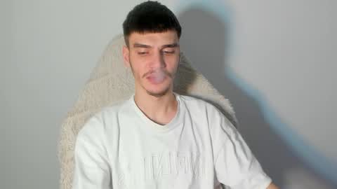 Snapshot of illusions888 chatting on 01-08-26, 10:50 D-Illusion online show from 01-08-26, 10:50