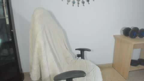 Snapshot of illusions888 chatting on 02-25-26, 05:11 D-Illusion online show from 02-25-26, 05:11