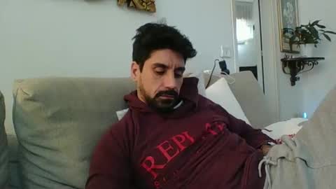 Snapshot of ilmangj90 chatting on 01-28-25, 11:17 ilmangj90 online show from 01-28-25, 11:17