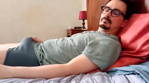 Snapshot of ilovecuteguy79 chatting on 03-23-26, 02:21 ilovecuteguy79 online show from 03-23-26, 02:21