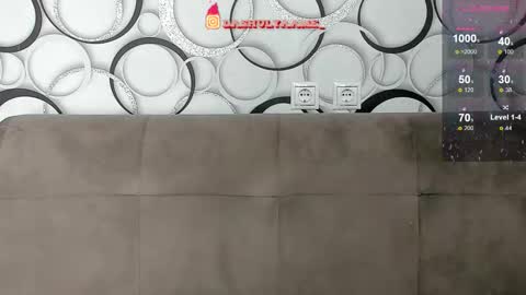 iloveyoufuckmee online show from 09-22-25, 06:37