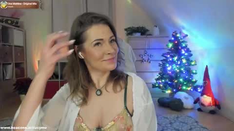 Snapshot of ilucyme chatting on 11-27-25, 03:36 ilucyme online show from 11-27-25, 03:36