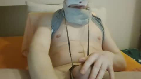 Snapshot of iluvhottenns chatting on 02-22-25, 07:01 iluvhottenns online show from 02-22-25, 07:01