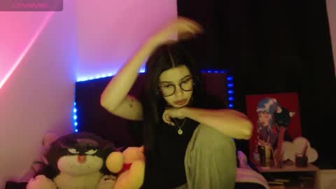 Snapshot of ily_bea chatting on 09-30-25, 12:15 Ily Bea online show from 09-30-25, 12:15