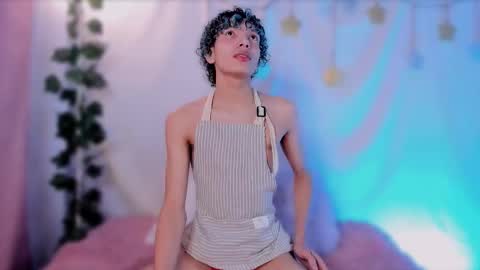 Alejo independent model   online show from 10-22-25, 02:01