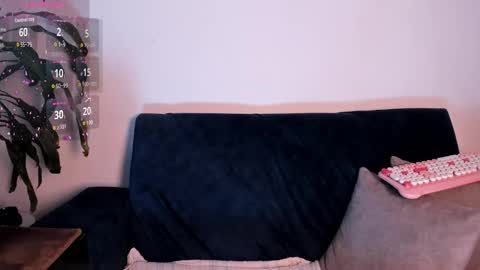 Snapshot of im_amber_ chatting on 02-04-26, 12:33 amber online show from 02-04-26, 12:33