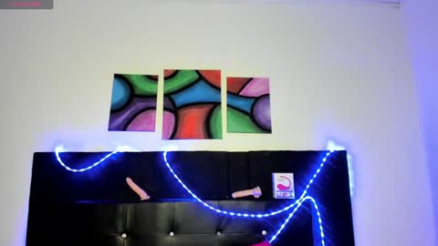 Angela online show from 01-31-25, 07:50