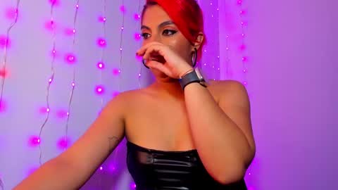 im_anna_ online show from 01-25-25, 10:39