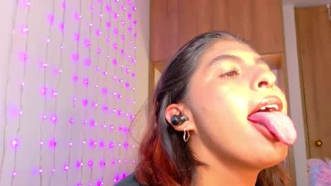 im_anna_ online show from 03-27-26, 11:48