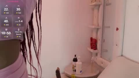 Ariana online show from 11-16-25, 12:55