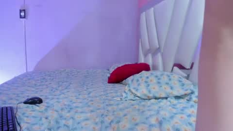 Snapshot of im_brittany_333 chatting on 07-02-26, 03:23 im_brittany_333 online show from 07-02-26, 03:23