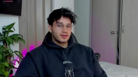 DEY online show from 07-23-26, 01:58
