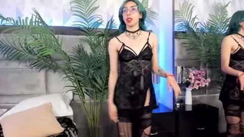 Snapshot of im_gaia chatting on 02-04-25, 01:27 Im Gaia online show from 02-04-25, 01:27