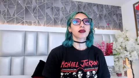 Snapshot of im_gaia chatting on 02-26-25, 01:19 Im Gaia online show from 02-26-25, 01:19