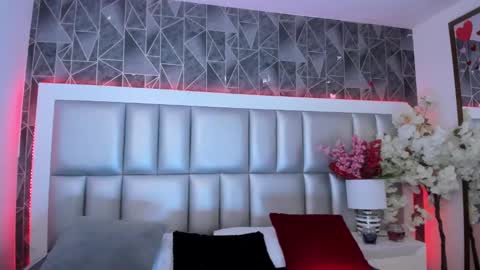 Snapshot of im_gaia chatting on 03-03-25, 01:20 Im Gaia online show from 03-03-25, 01:20