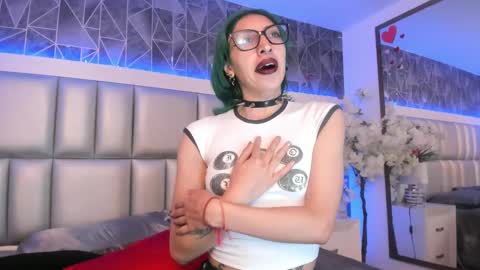 Snapshot of im_gaia chatting on 03-12-25, 01:30 Im Gaia online show from 03-12-25, 01:30