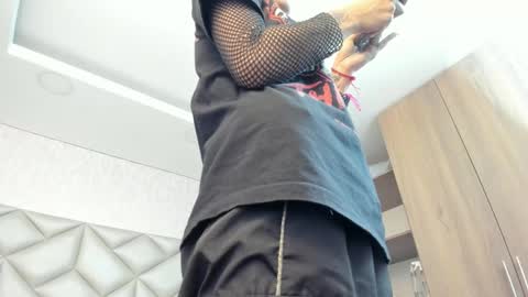 Snapshot of im_gaia chatting on 09-11-25, 12:27 Im Gaia online show from 09-11-25, 12:27