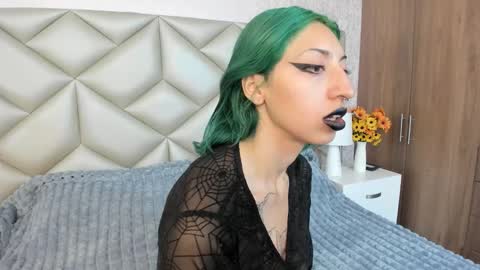 Snapshot of im_gaia chatting on 09-16-25, 12:28 Im Gaia online show from 09-16-25, 12:28