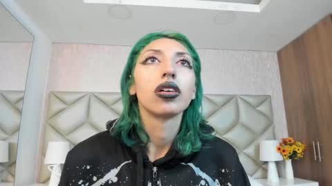 Snapshot of im_gaia chatting on 09-22-25, 12:29 Im Gaia online show from 09-22-25, 12:29