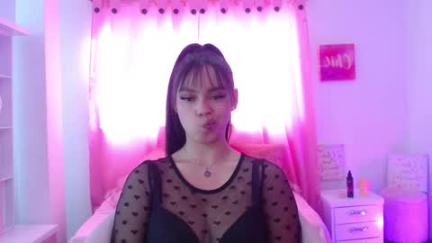 Snapshot of im_julietaa chatting on 02-17-26, 08:04 Julieta online show from 02-17-26, 08:04