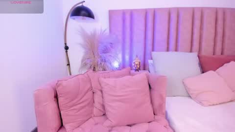 Snapshot of im_lily_ chatting on 06-13-26, 01:20 Lilyy online show from 06-13-26, 01:20