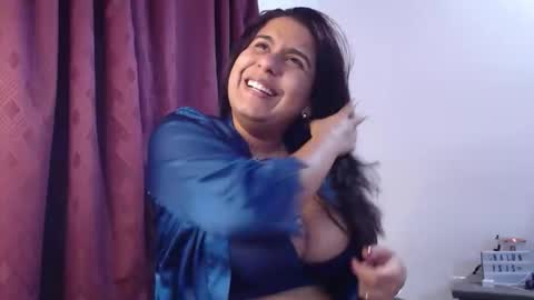 im madissonwell online show from 10-08-25, 02:20