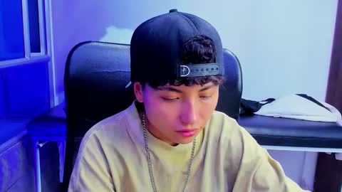 Snapshot of im_mathias chatting on 01-07-26, 03:42 mathias online show from 01-07-26, 03:42