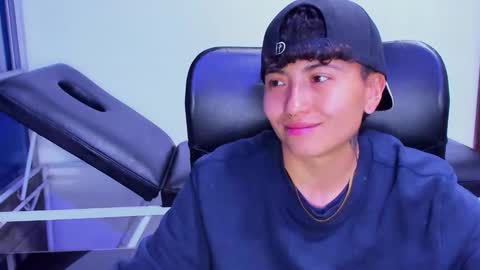 Snapshot of im_mathias chatting on 02-01-26, 02:54 mathias online show from 02-01-26, 02:54