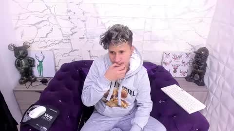 im_milan_rs online show from 01-22-25, 06:42