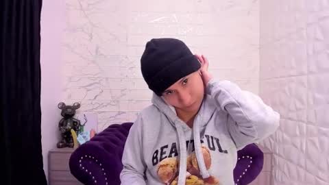 im_milan_rs online show from 02-12-25, 09:42