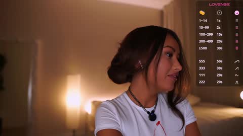 Snapshot of im_milla chatting on 01-13-25, 04:19 Milla online show from 01-13-25, 04:19