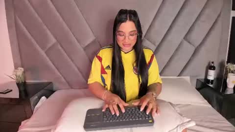 Snapshot of im_natalieefoster chatting on 06-23-26, 10:35 natalie online show from 06-23-26, 10:35