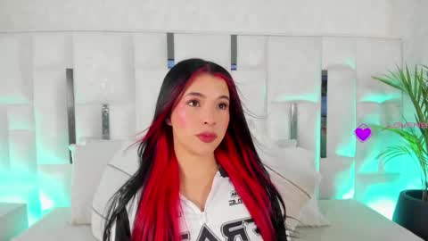 Nika online show from 04-06-26, 12:28