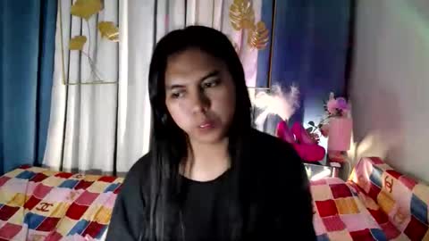 Snapshot of im_ur_girl_demure chatting on 06-11-26, 03:15 kyline online show from 06-11-26, 03:15