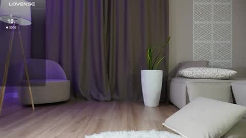 Snapshot of imaginasian_ chatting on 11-25-25, 04:34 imaginasian online show from 11-25-25, 04:34