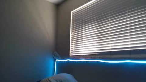 Snapshot of imbackmandosuknw689611 chatting on 05-31-26, 06:09 imbackmandosuknw689611 online show from 05-31-26, 06:09