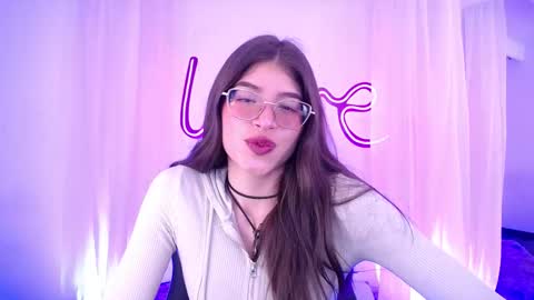 Chloe online show from 10-16-25, 09:27