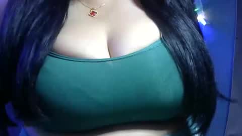 mia latina online show from 01-12-26, 02:50