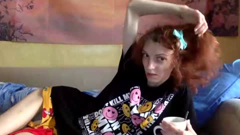 Snapshot of imelissa8malis chatting on 06-17-26, 02:40 irina online show from 06-17-26, 02:40