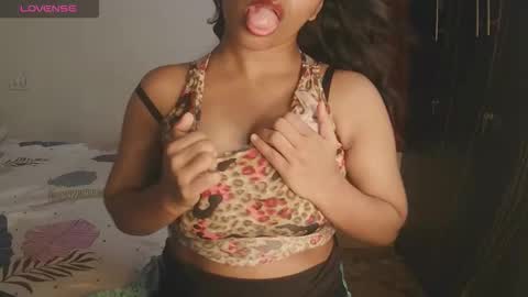 ROSE online show from 09-18-25, 01:02